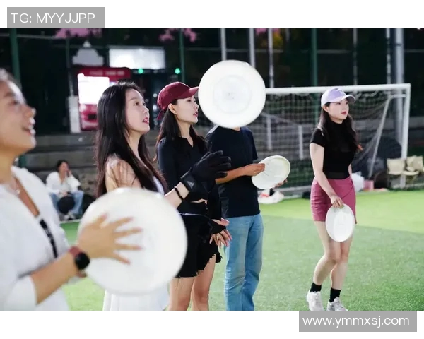 武汉飞盘队荣登全国飞盘力量排行榜第十名展现强劲实力与团队精神 武汉飞盘队荣登全国飞盘力量排行榜第十名展现强劲实力与团队精神